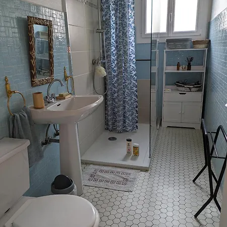 شقة Spacieux Et Calme *